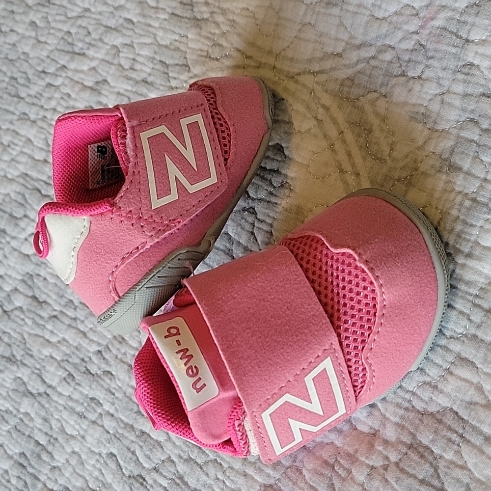 New-b Shoes